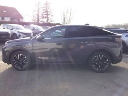 Photo 15 Peugeot 3008  Hybrid 145 e-DCS6