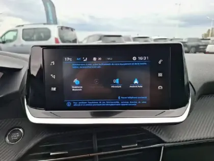 Photo 23 Peugeot 208  PureTech 100 S&S BVM6