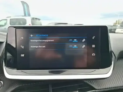 Photo 25 Peugeot 208  PureTech 100 S&S BVM6