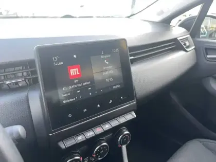 Photo 33 Renault Clio Gén. V (BJA) Ph1 NG Equilibre 5