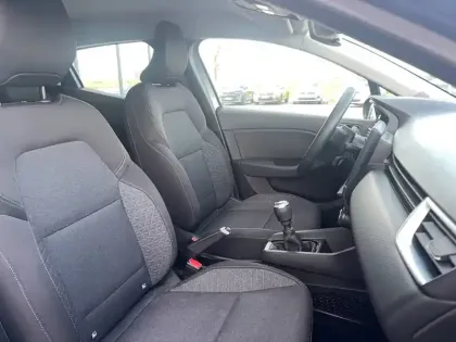 Photo 23 Renault Clio Gén. V (BJA) Ph1 NG Equilibre 5