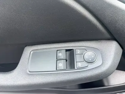 Photo 47 Renault Clio Gén. V (BJA) Ph1 NG Equilibre 5