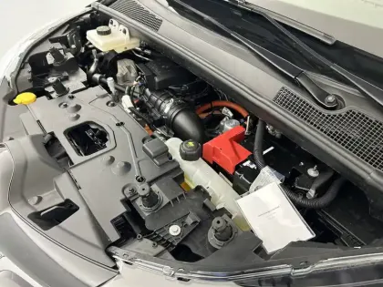 Photo 26 Renault Zoé Gén. I (B10) Ph2 NG Evolution 5