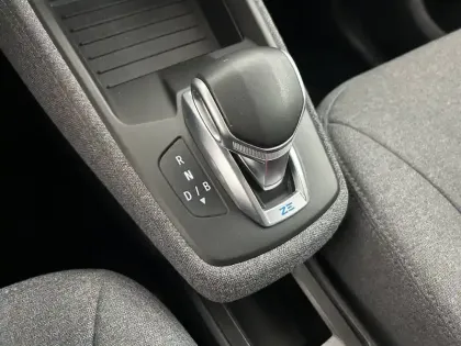 Photo 12 Renault Zoé Gén. I (B10) Ph2 NG Evolution 5