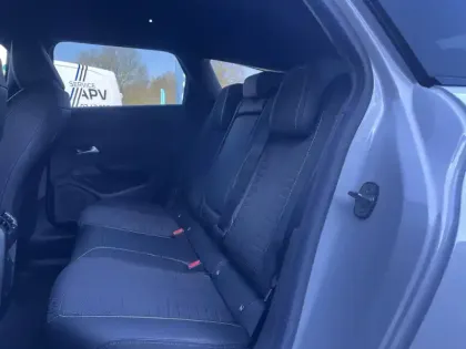 Photo 7 Peugeot 308  SW Hybrid 145 e-DCS6