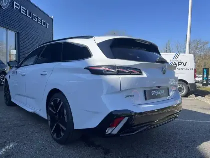 Photo 56 Peugeot 308  SW Hybrid 145 e-DCS6