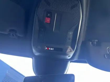 Photo 52 Peugeot 308  SW Hybrid 145 e-DCS6