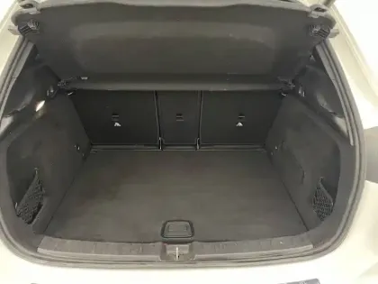 Photo 13 Mercedes GLA  250 e 8G-DCT