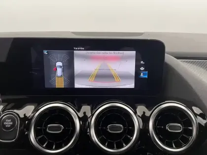 Photo 25 Mercedes GLA  250 e 8G-DCT