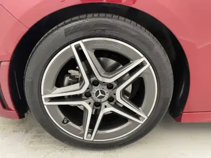 Photo 51 Mercedes Classe B  180 7G-DCT