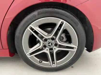 Photo 50 Mercedes Classe B  180 7G-DCT