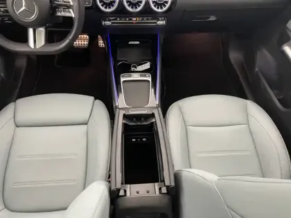 Photo 97 Mercedes Classe B  180 7G-DCT