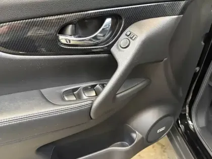 Photo 36 Nissan X-trail  1.6 DIG-T 163 5pl