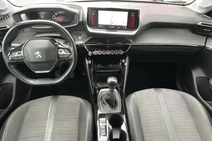 Photo 11 Peugeot 208  PureTech 100 S&S BVM6