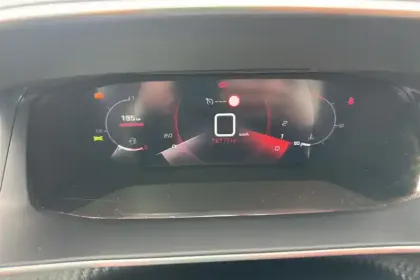 Photo 14 Peugeot 208  PureTech 100 S&S BVM6