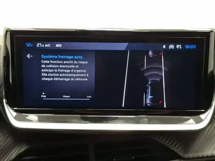 Photo 64 Peugeot 208  Hybrid 110 e-DCS6