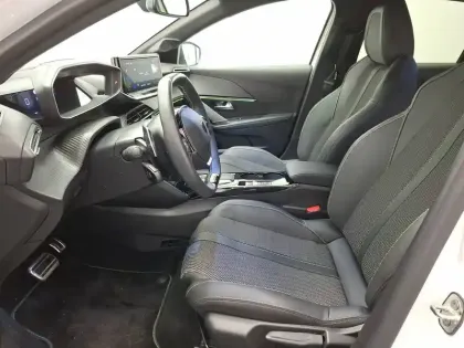 Photo 87 Peugeot 208  Hybrid 110 e-DCS6