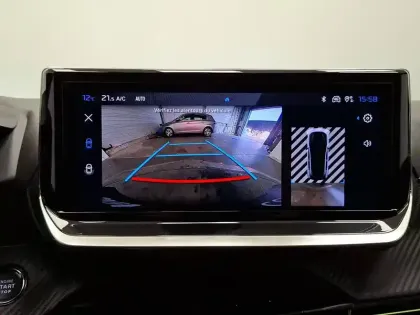 Photo 16 Peugeot 208  Hybrid 110 e-DCS6