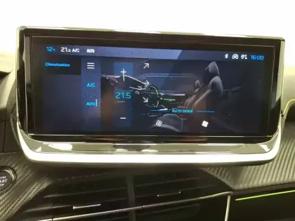 Photo 62 Peugeot 208  Hybrid 110 e-DCS6