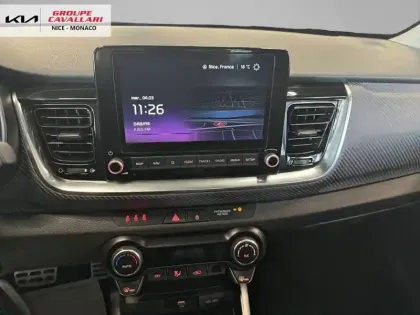 Photo 10 Kia Stonic  1.0 T-GDi 100 ch DCT7