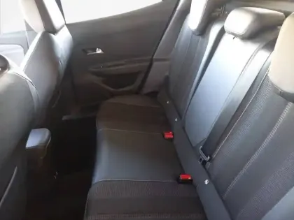 Photo 11 Opel Mokka  Electrique 136 ch & Batterie 50 kWh