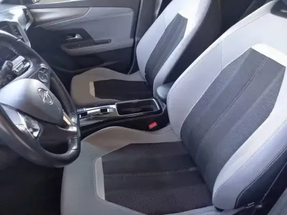 Photo 10 Opel Mokka  Electrique 136 ch & Batterie 50 kWh