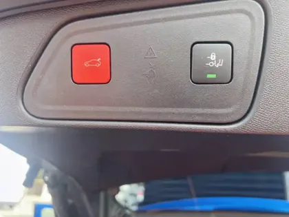 Photo 20 Peugeot 3008  Puretech 130ch S&S EAT8