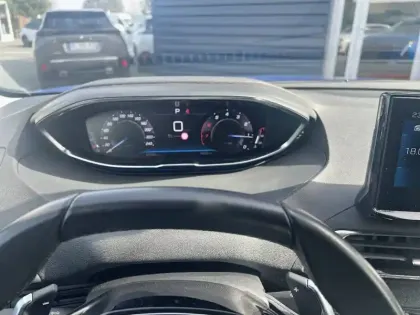 Photo 9 Peugeot 3008  Puretech 130ch S&S EAT8