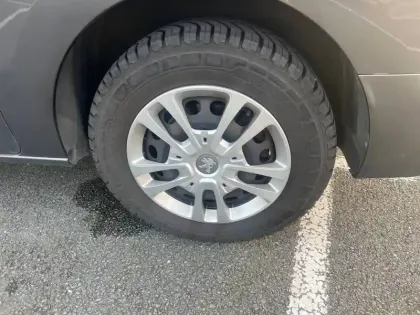 Photo 12 Peugeot Expert  FGN TOLE STANDARD BLUEHDI 180 S&S EAT8