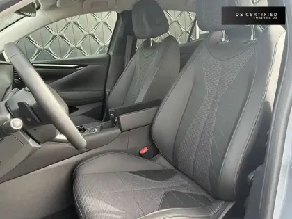 Photo 8 DS DS 4 N°4 Hybride 145 e-DCT6
