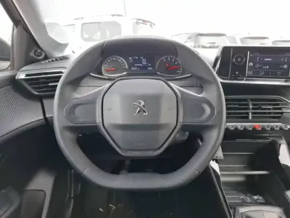 Photo 8 Peugeot 208  PureTech 75 S&S BVM5