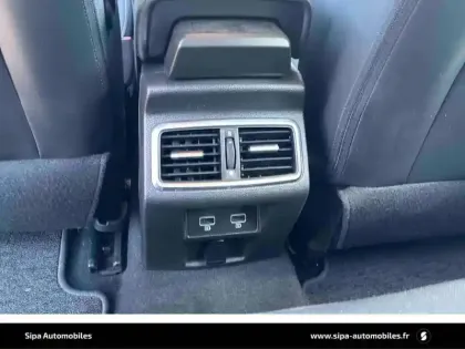 Photo 56 Renault Megane Mégane IV Berline Blue dCi 115