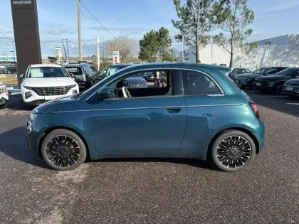 Photo 31 Fiat 500  3+1 e 118 ch