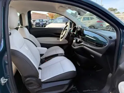 Photo 10 Fiat 500  3+1 e 118 ch