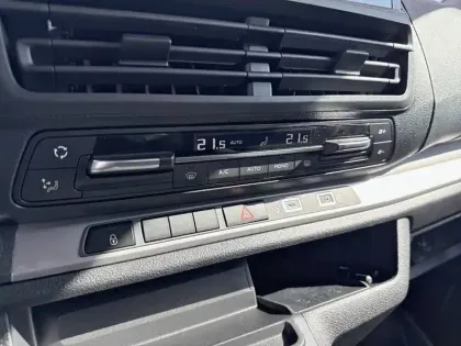 Photo 18 Citroën Jumpy  CA M DIESEL 180 CH AUTOMAT.