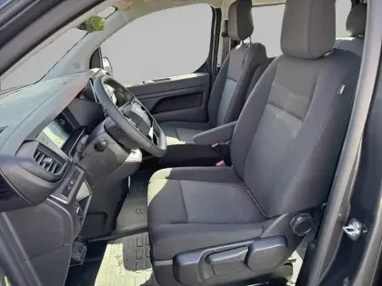 Photo 10 Citroën Jumpy  CA M DIESEL 180 CH AUTOMAT.