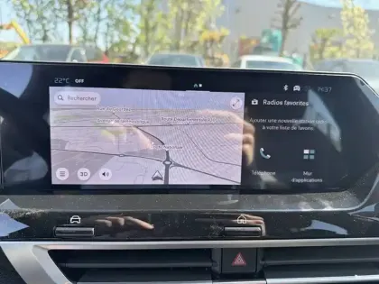 Photo 17 Citroën C4  Hybride 145 e-DCS6