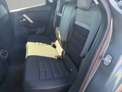 Photo 11 Citroën C4  Hybride 145 e-DCS6