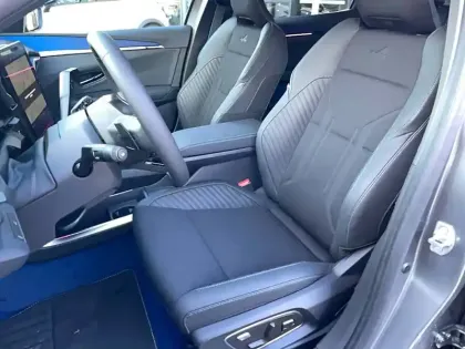 Photo 8 Renault Scenic  E-Tech electrique 220 ch grande autonomie