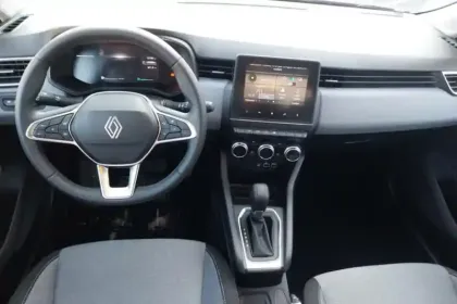 Photo 8 Renault Clio  E-Tech full hybrid 145 ch GSR2