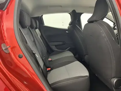 Photo 82 Renault Clio  E-Tech full hybrid 145 ch GSR2