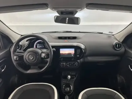 Photo 37 Renault Twingo Gén. III (C07) Ph2 Urban Night 5