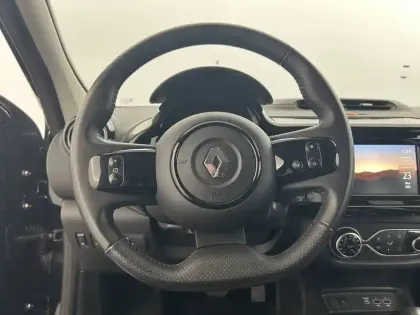 Photo 23 Renault Twingo Gén. III (C07) Ph2 Urban Night 5