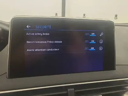 Photo 19 Peugeot 3008  1.2 Puretech 130ch S&S EAT6