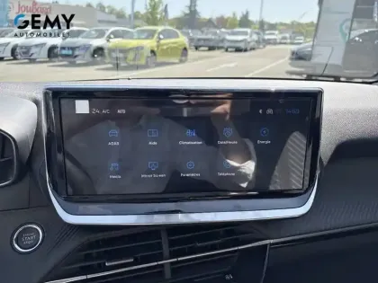Photo 14 Peugeot 208  Electrique 50 kWh 136ch