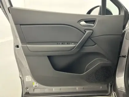 Photo 41 Renault Captur Gén. II (HJB) Ph1 Business 5