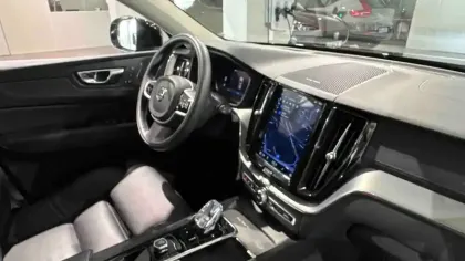 Photo 25 Volvo Xc60  T8 Recharge AWD 303 ch + 87 ch Geartronic 8