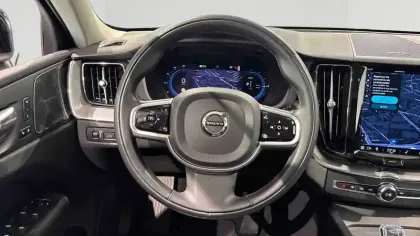 Photo 13 Volvo Xc60  T8 Recharge AWD 303 ch + 87 ch Geartronic 8