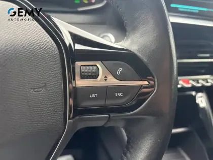 Photo 21 Peugeot 208  Electrique 50 kWh 136ch