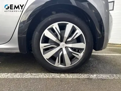 Photo 10 Peugeot 208  Electrique 50 kWh 136ch